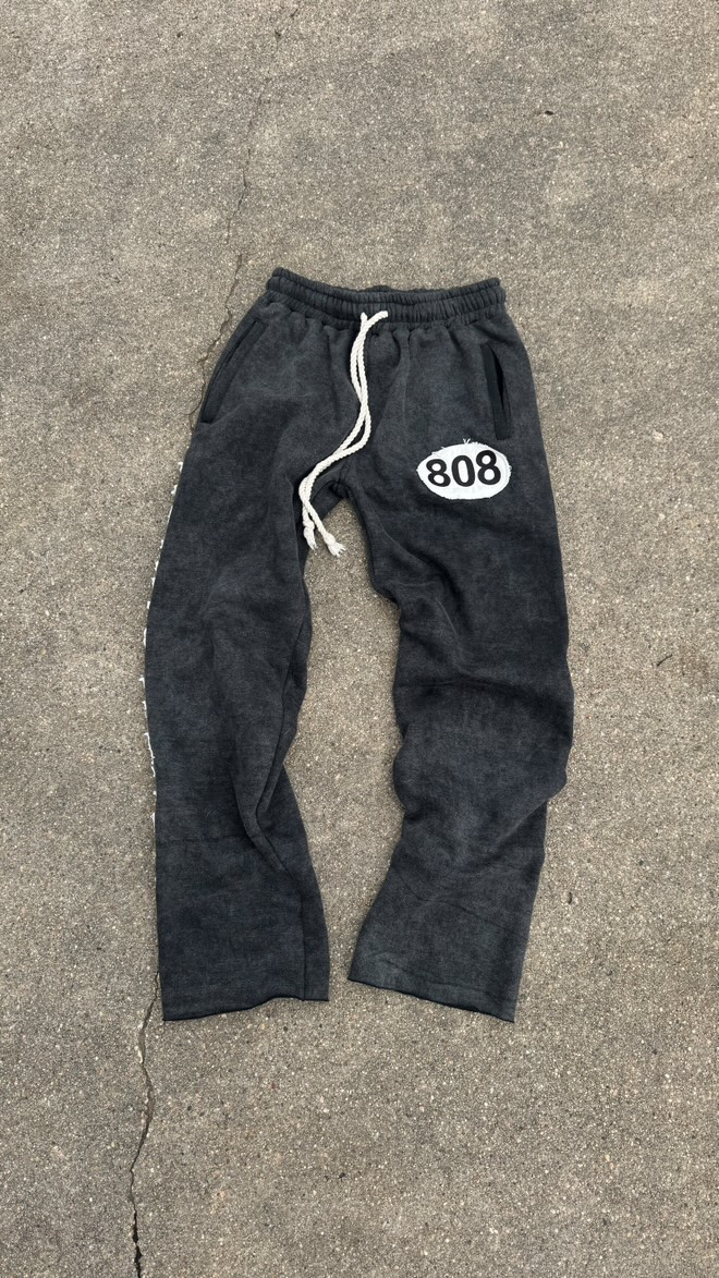 YOUNG TURNT UNIVERSITY TRACK | BLACK SET